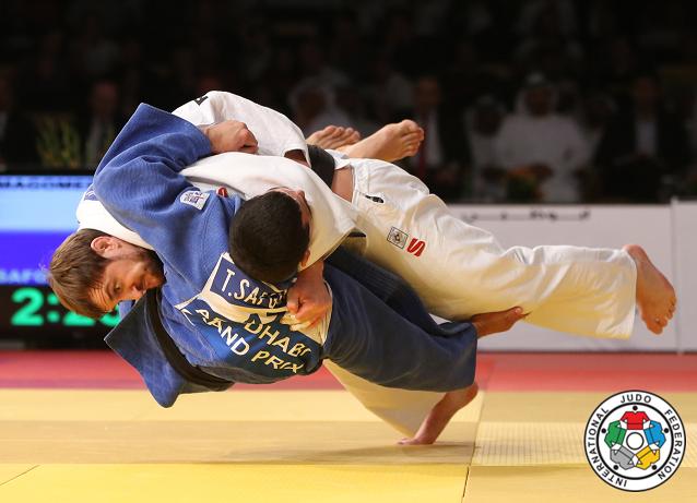 ���-����-5