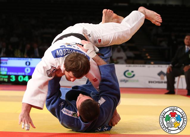 ���-����-8