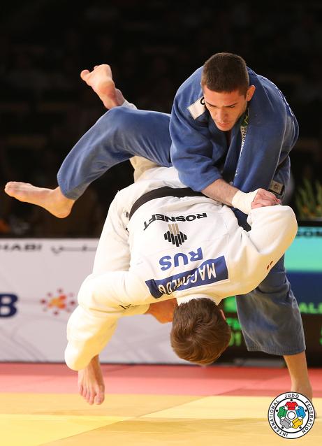 ���-����-9