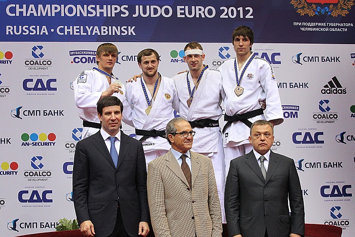 ������-7