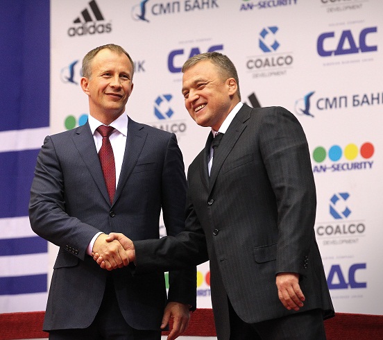 ������-9