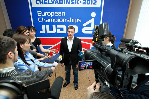 ��������-�������-7