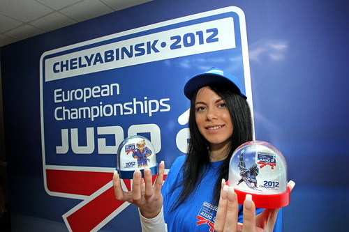 ��������-�������-8