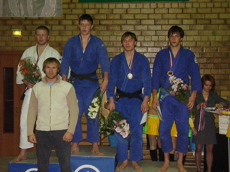 ������� � 81 ��