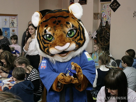 ����� � �����-3